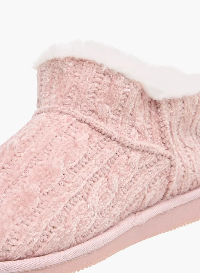 لو كونفورت Textured Slip-On Bedroom Slippers