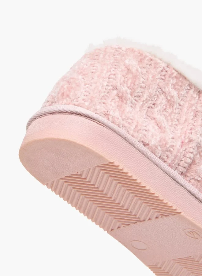 لو كونفورت Textured Slip-On Bedroom Slippers
