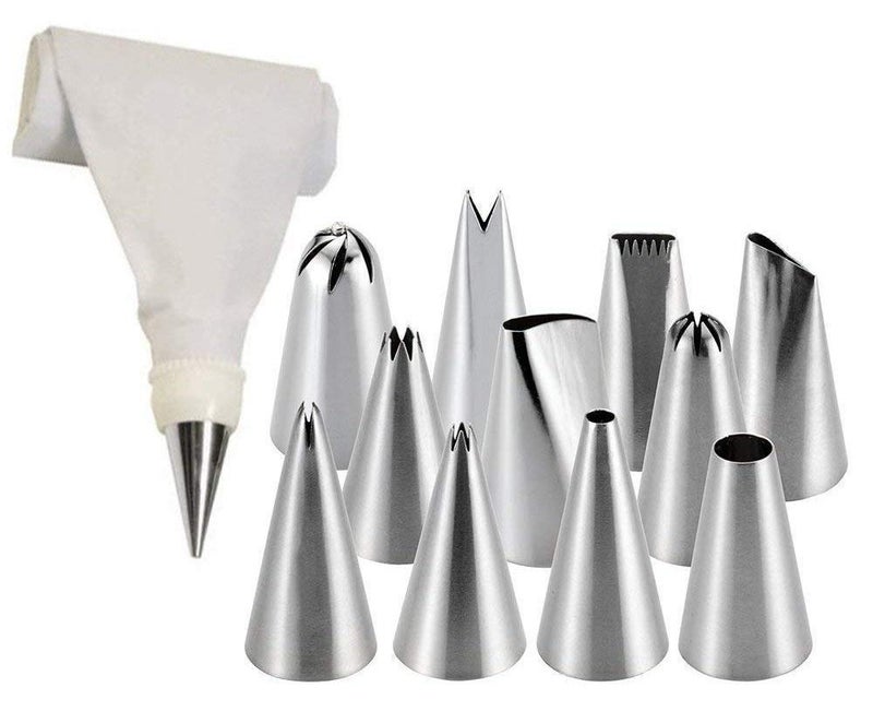 Inditradition Piping Bags and Nozzle Tips Set for Cake Decoration Cakes Decorating Supplies Kit with 100 Pcs Pastry Bags 12 Piping Tips 3 Cake Scraper 1 Coupler Combo Pack Multicolor - Image 4