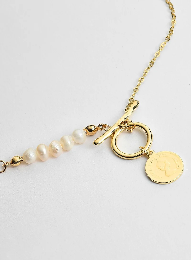 SOHI Gold Plated Coin Pattern Necklace
