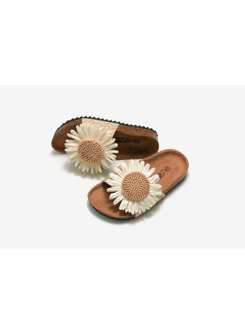 NIBEMINENT Slippers For Girls Fashion  Non-Slip Wear Comfort Children Shoes Sunflower Flat Bottom Slides Sandals Soft Sole Flip-Flops  - Image 4