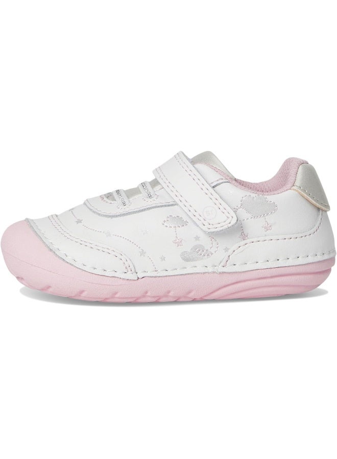 Stride Rite baby girls Soft Motion Adalyn First Walker Shoe, White/Silver, 6 X-Wide Infant US - Image 4