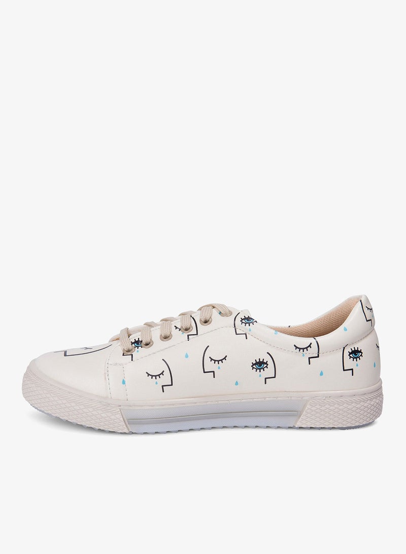 مومكا سنيكرز العيون عليك - Image 2