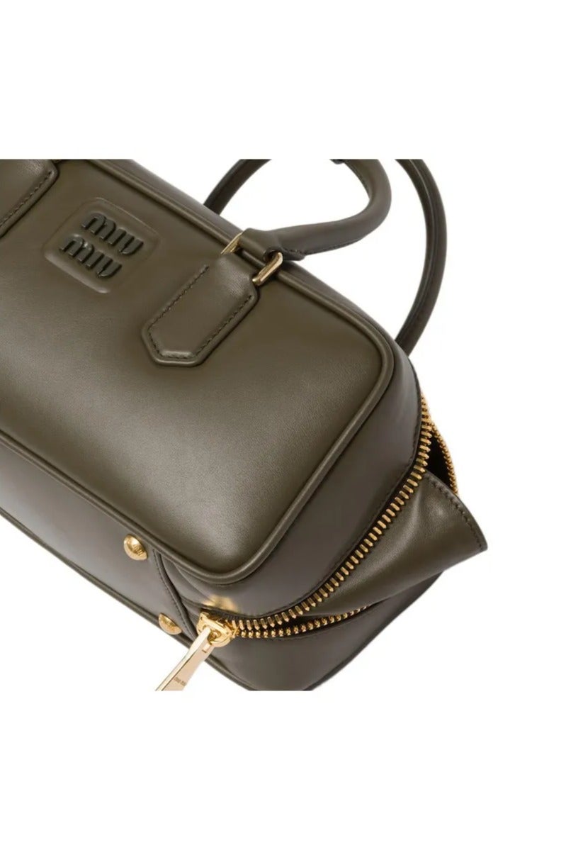 مياو مياو حقيبة يد نسائية من الجلد MIU Arcadie مع حزام كتف ومقبض علوي - Image 5