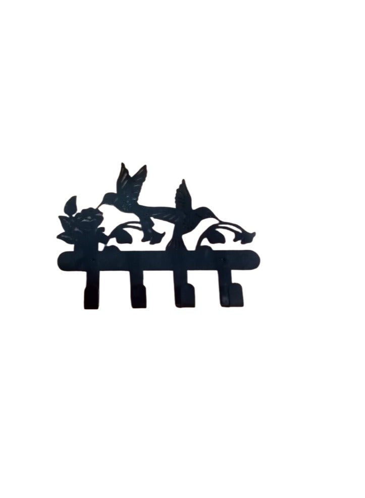 Stylish metal key holder with multiple sturdy hooks for hanging keys and accessories, it is sturdy and easy to mount on the wall, helping to organize things in a practical and tidy manner.