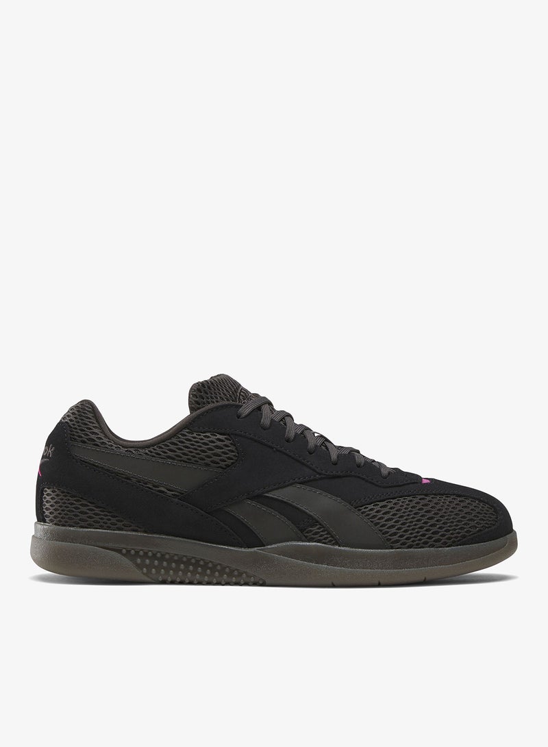 Reebok Hammer Street - Image 1