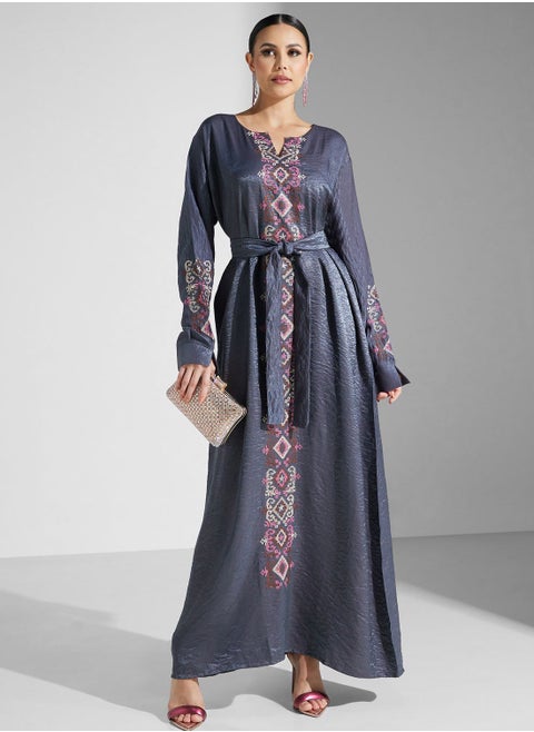 Embroidered Belted Jalabiya