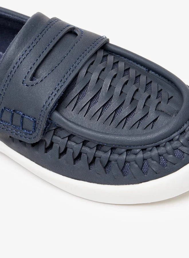جونيورز Boys Textured Slip-On Moccasins