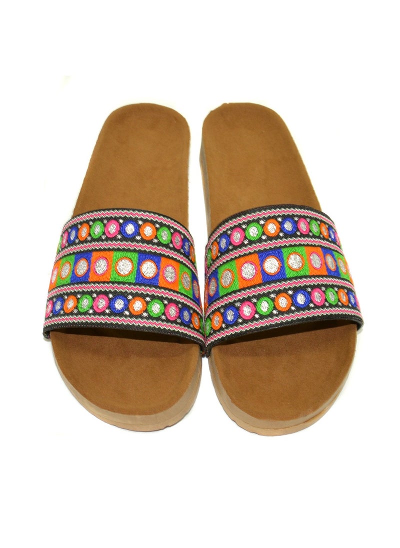shoozy Fashionable Women Slippers  - Image 4