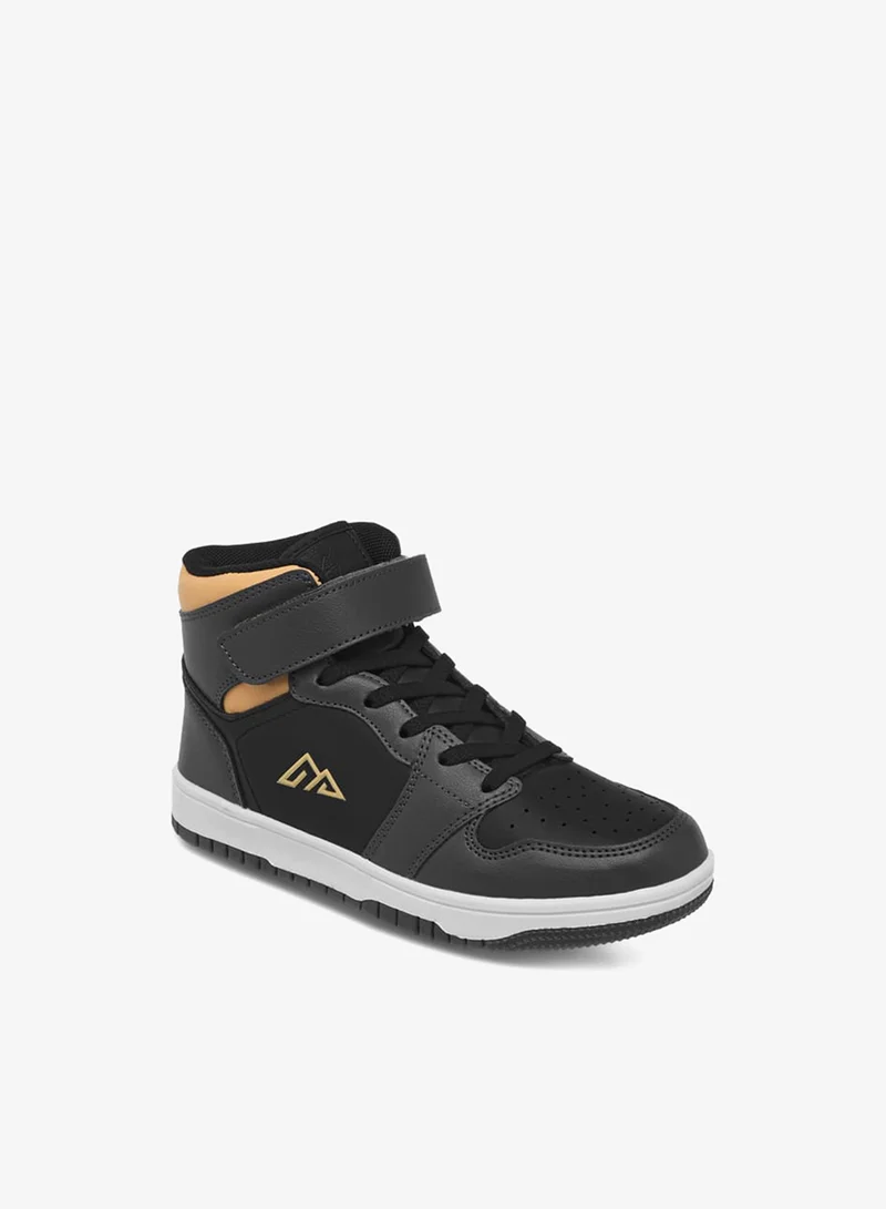 شو اكسبرس سنيكرز أولاد عالي بتفاصيل متباينة وإغلاق بشريط لاصق