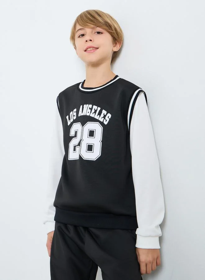 Styli Styli Black Graphic Print Sweatshirt and Joggers Set