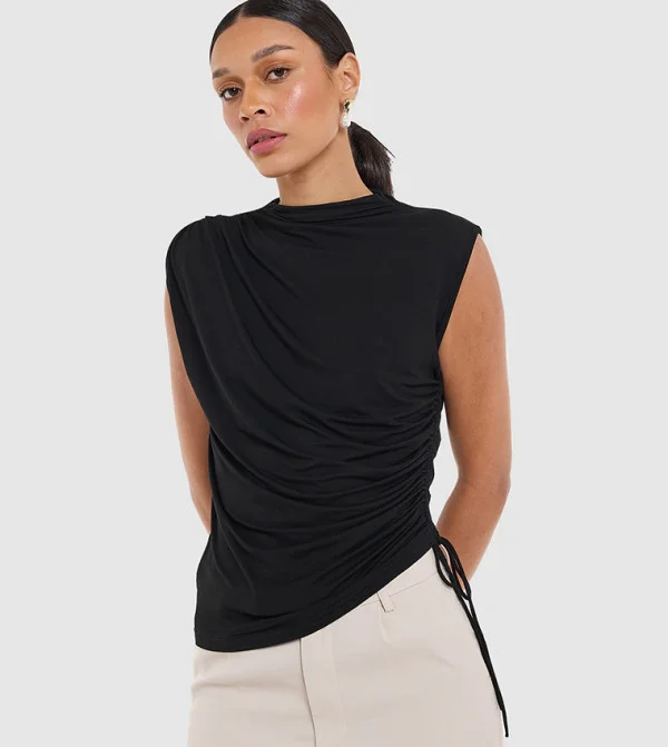 بي سي بي جي BCBG Sleeveless Rouched Top