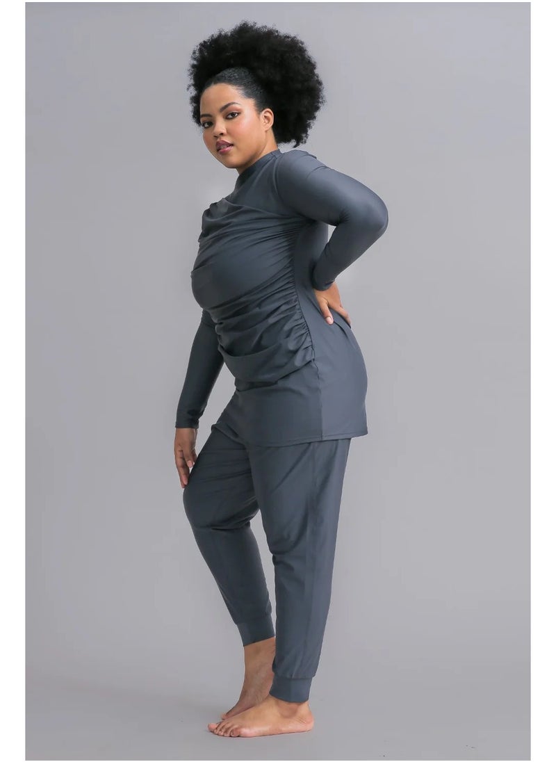 Vicino Vicino 2-piece burkini swimsuit set made of Lycra - different cut, distinctive and comfortable shape, available in different sizes, gray color  - Image 3