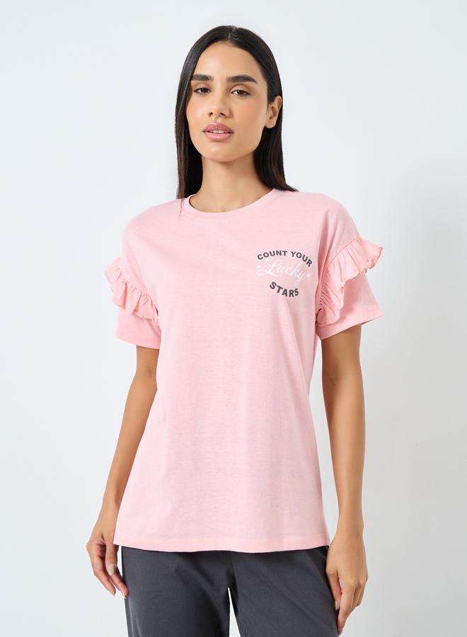 ستايلي طقم من بنطال بيجاما وتيشيرت بطبعة كتابة - Image 2