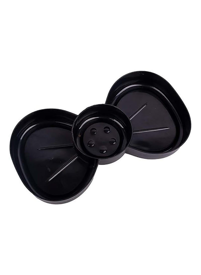 أم بي طبق تسالي بلاستيك على شكل فيونكة مقسم الى ثلاثة اجزاء قد يتغير اللون - Image 5