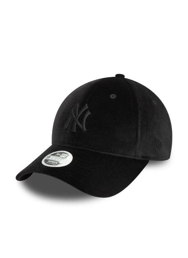 NEW ERA 9Forty New York Yankees Velour Cap