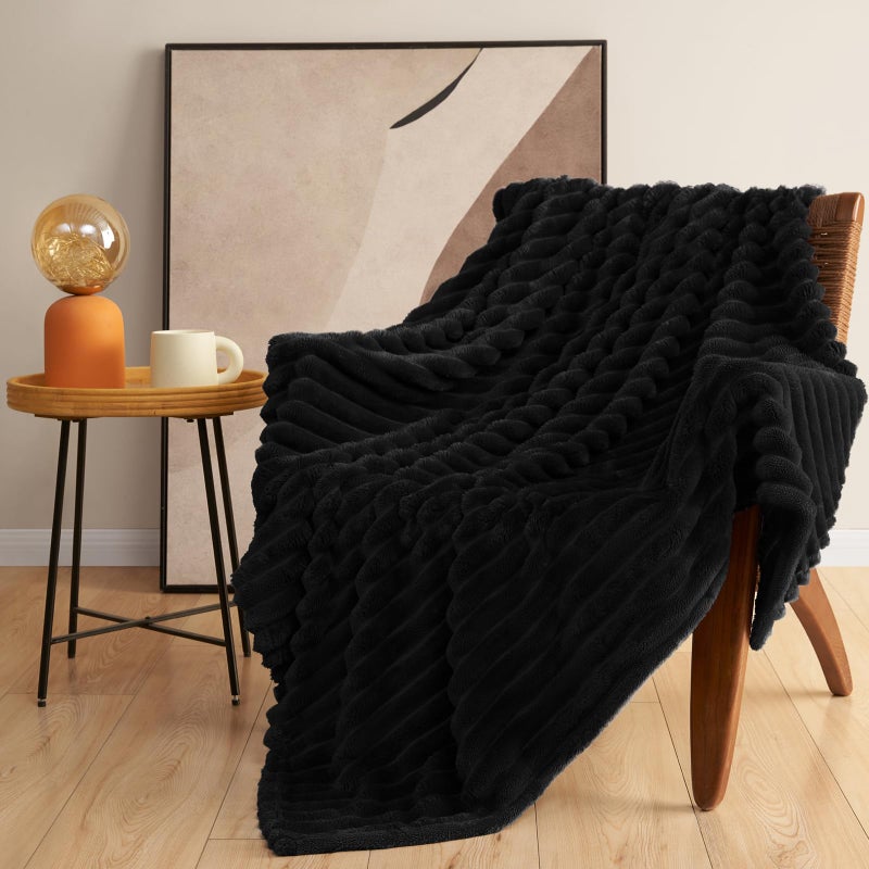 Himeet Black بطانية غامضة قطي - Image 1