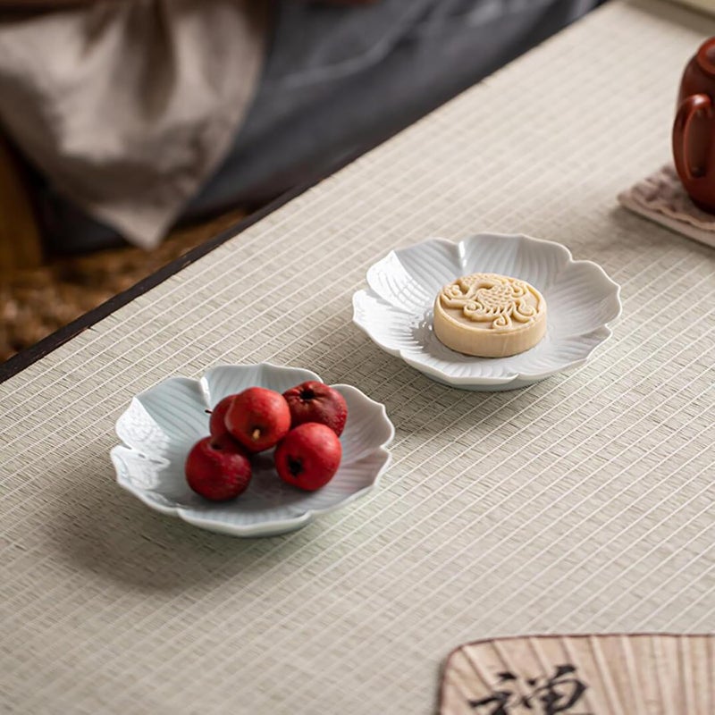 Gaolinci Gaolinci Zen Ceramic Lotus Shaped Appetizer and Dessert Plates Set of 4  - Image 2