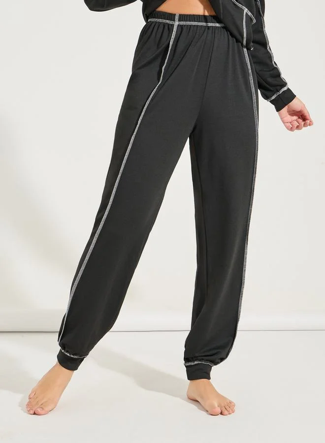 Styli Contrast Stitch Kangaroo Pocket Hoodie & Jogger Lounge Set