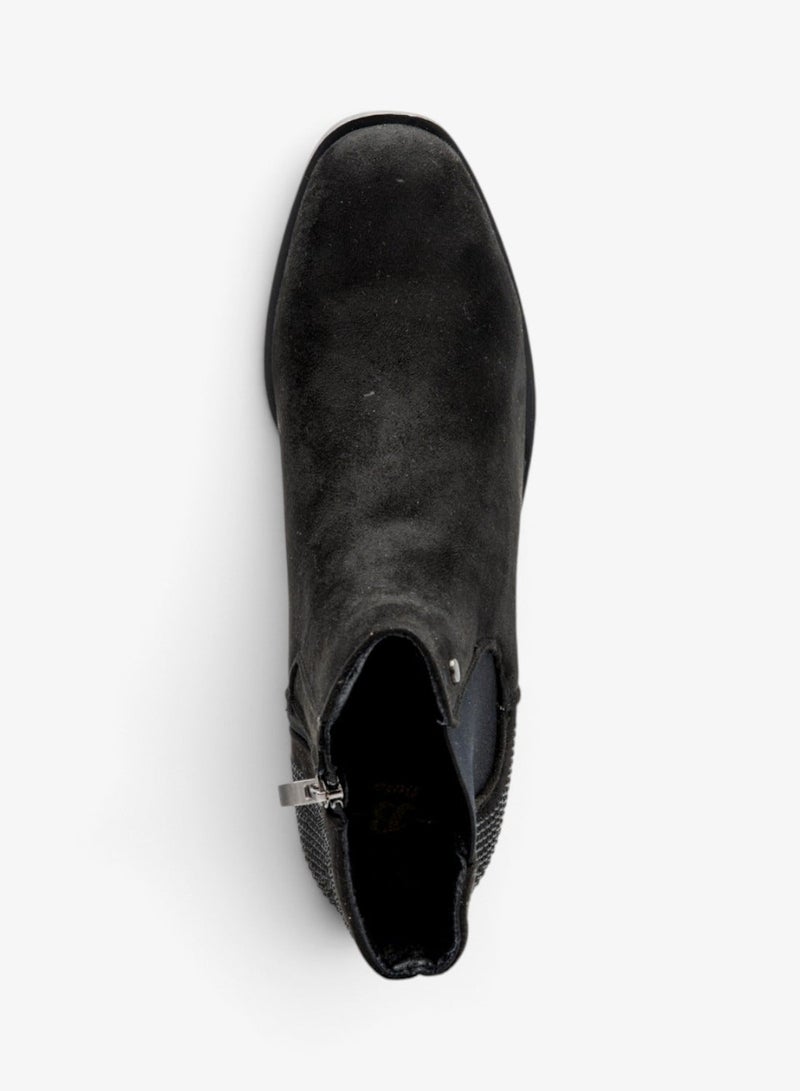 Bata Classic Casual Boot - Image 4