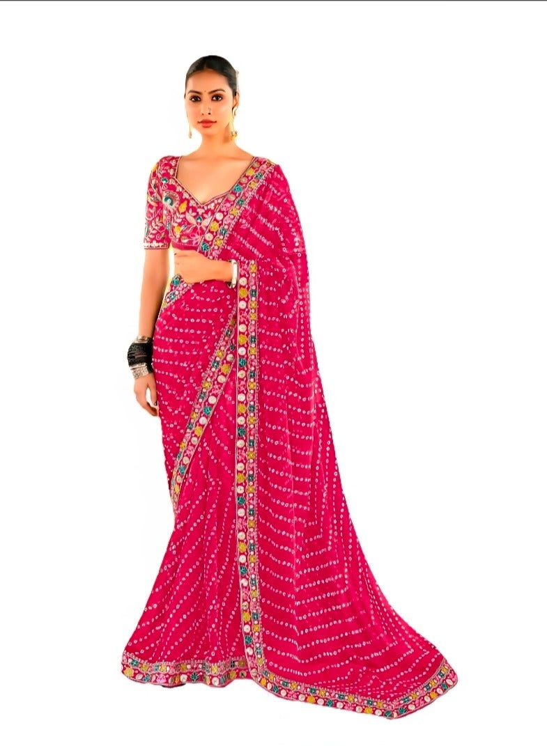 جــرابــمـــا نــتــرا   ساري جورجيت مطبوع باللون الوردي مع دانتيل فاخر في جميع أنحاءه بالإضافة إلى بلوزة مطرزة بالكامل بدون خياطة - Image 1