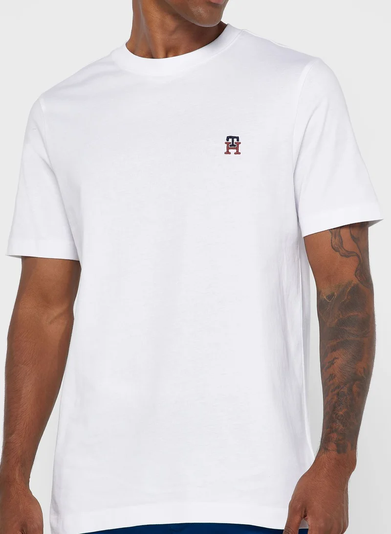 TOMMY HILFIGER Logo Crew Neck T-Shirt