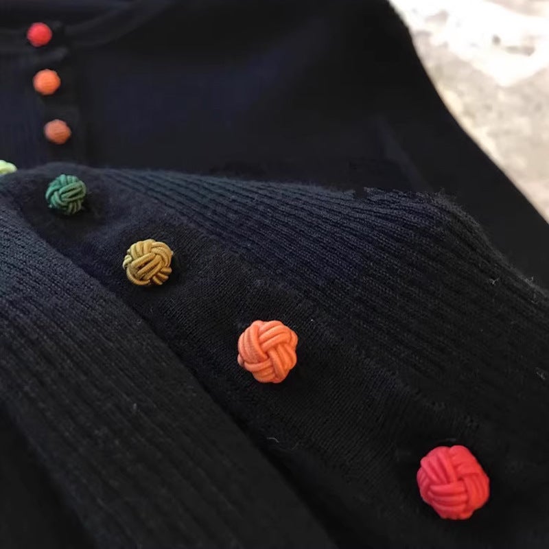 This little shirt is too beautiful! 30 cashmere 70 wool ~ Chinese color button round neck sweater coat Black