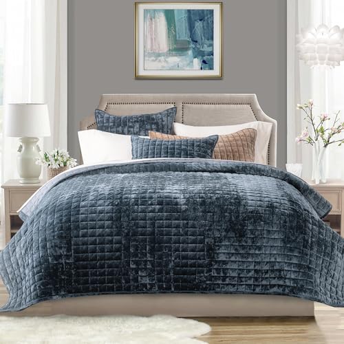 RECYCO Luxury Velvet Quilt Set, California King 118'' x 106'' Oversized Bedspread, Ultra Soft Velvet Comforter, Lightweight Box Stitch Bedding Sets for All Season, with 2 Shams, Stormy Blue - Image 1