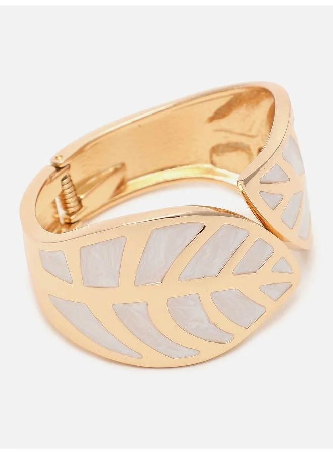 SOHI Party Artificial Bracelet Jewellery