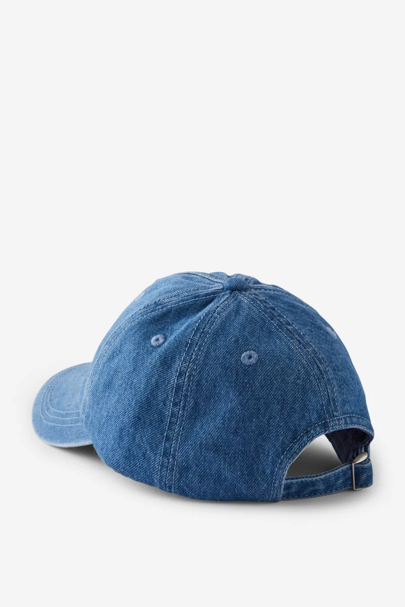 THE CLASSIC CAP