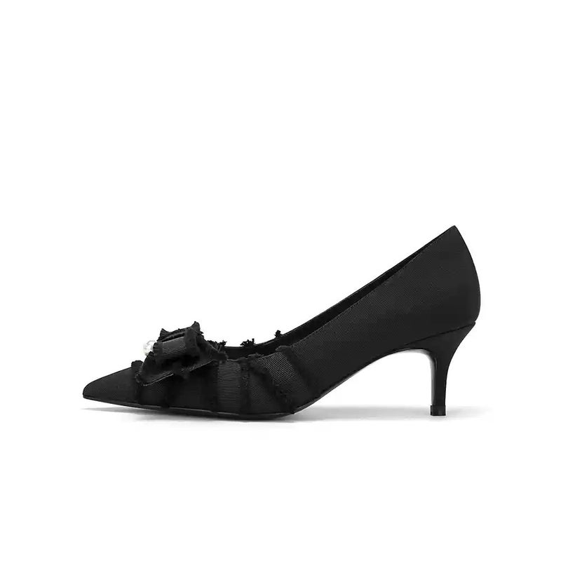 Pointed Bow Pearl Flat Shoes Women'S High-Heeled Wedding Shoes For Commuting - Image 1
