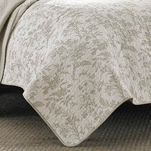 Laura Ashley - King Quilt Set, Soft Cotton Bedding with Reversible Design, Medium Weight for Year Round Use, 3 Piece Bed Set with Matching Pillowcases (Amberley Beige) - Image 3