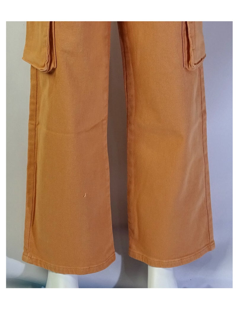 SHELTER "Turkish-made Girls' pants with a buttoned waistband, multiple pockets, and solid colors from the Shelter collection 23022." - Image 4