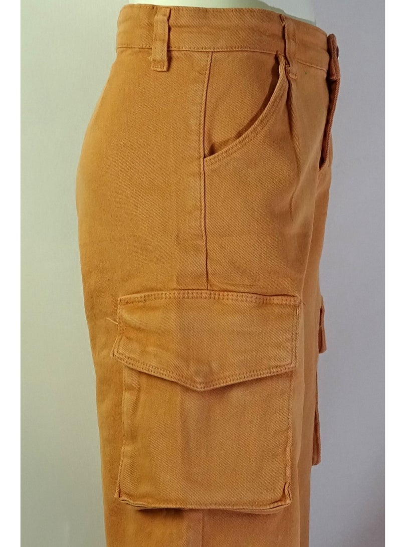 SHELTER "Turkish-made Girls' pants with a buttoned waistband, multiple pockets, and solid colors from the Shelter collection 23022." - Image 5