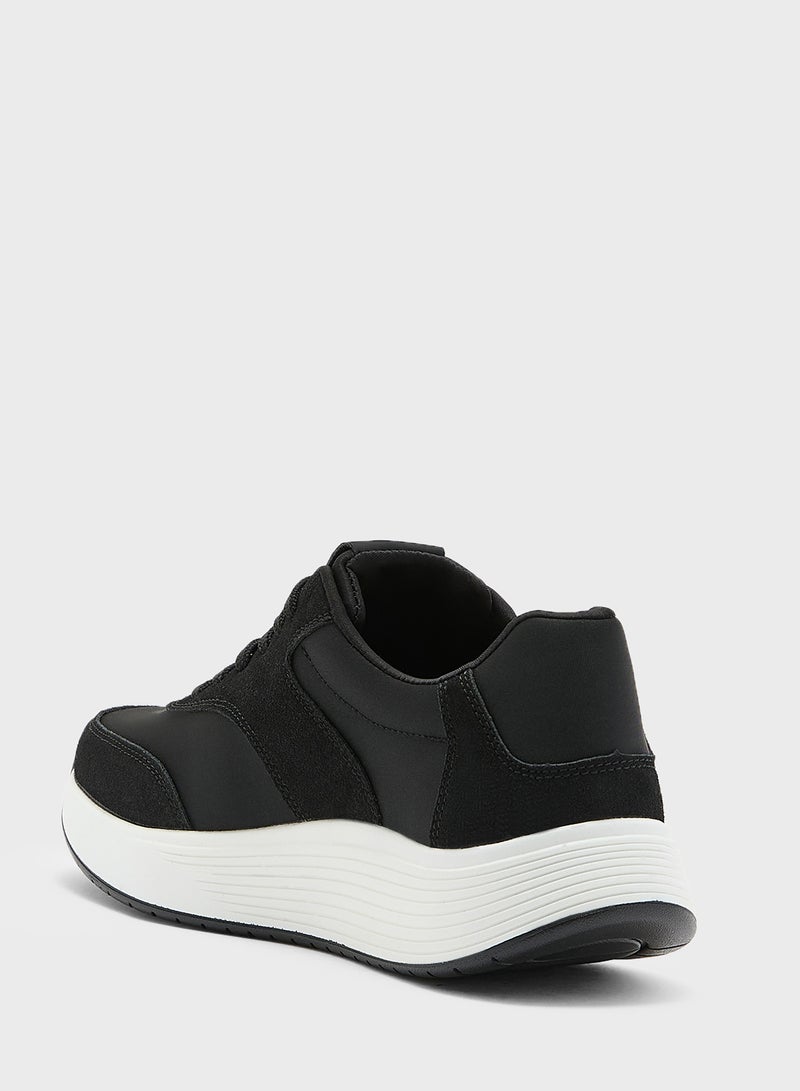 Casual Sneakers