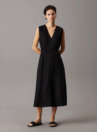 فستان من اللايوسل والكتان