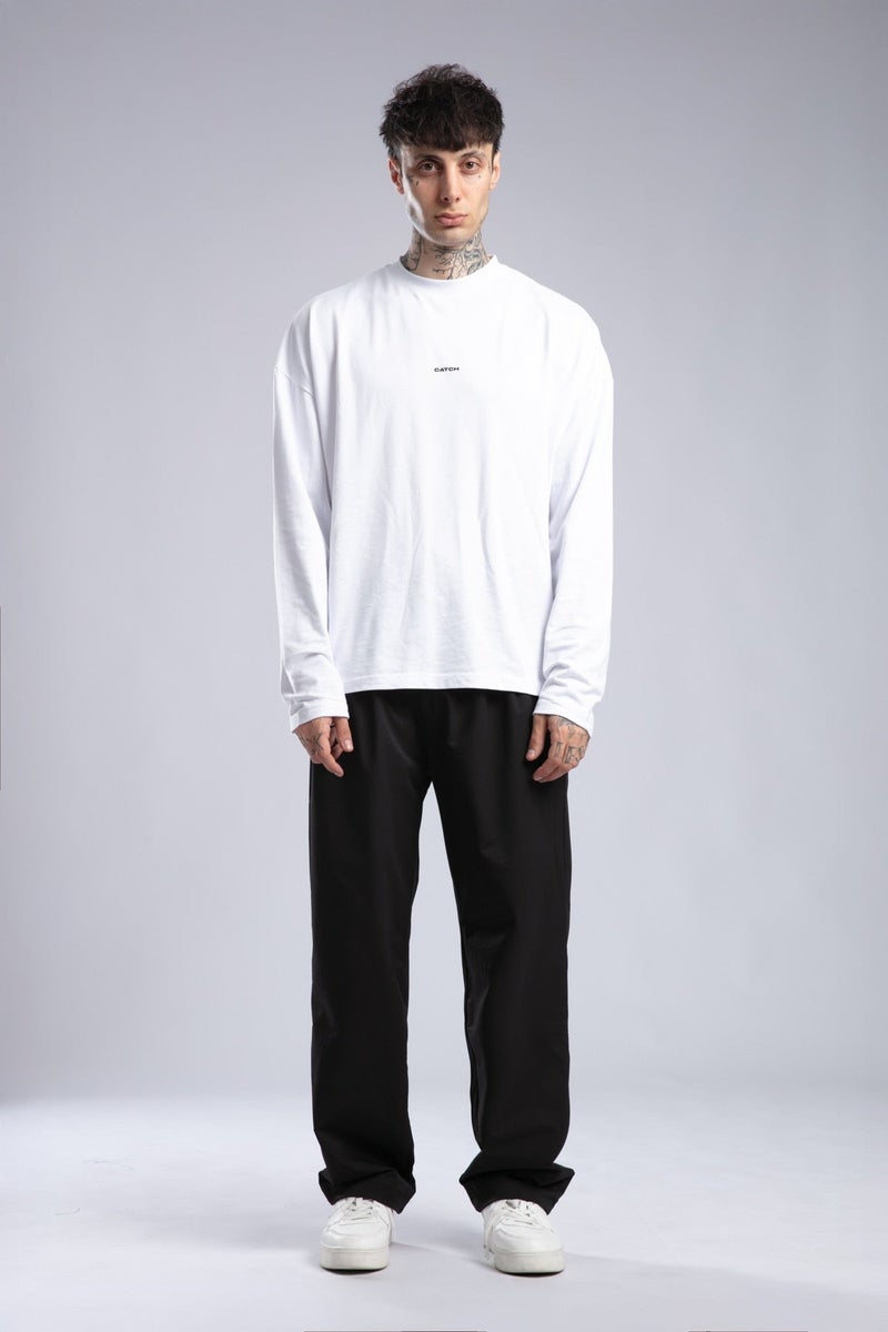 كاتش سويت شيرت ضيق بطبعة شعار بسيطة - Image 1