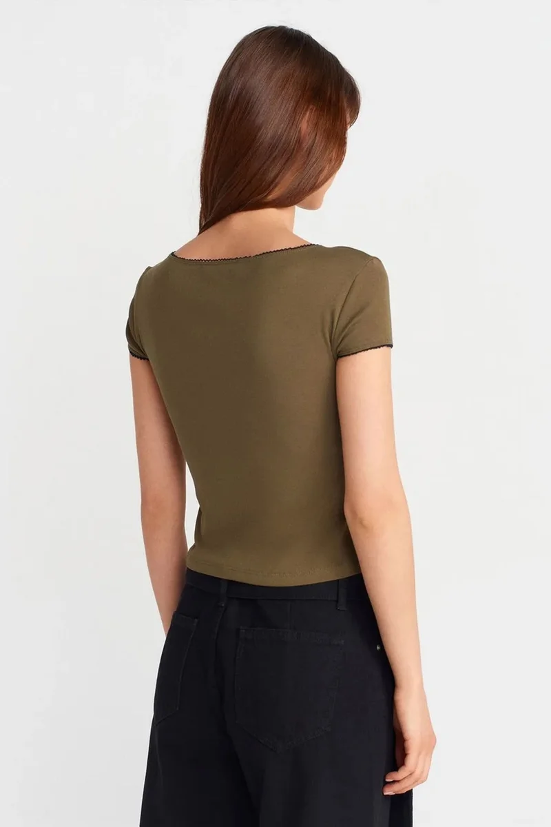 ديلفين DILVIN Women's Cotton Crop Blouse With Frill Trim