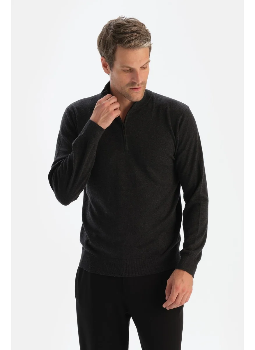 داجي Anthracite Men's Cashmere Blend Zipper Collar Sweater