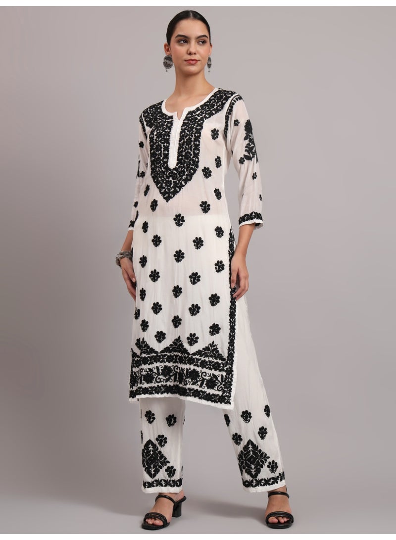 الايا طقم كورتا نسائي مطرز يدويًا من الموسلين شيكانكاري - Image 3