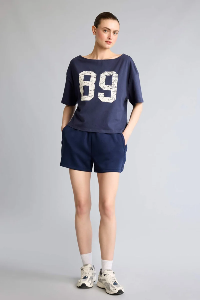 Defacto Comfort Fit Crew Neck Short Sleeve T-Shirt