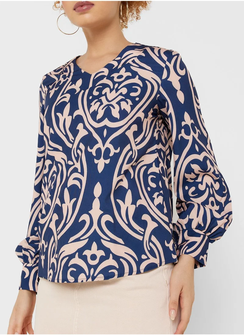 Ginger Urban Minx V-Neck Printed Top