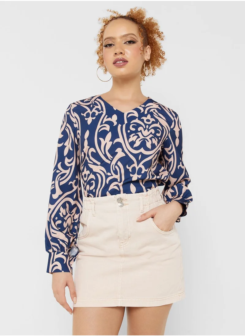 Ginger Urban Minx V-Neck Printed Top