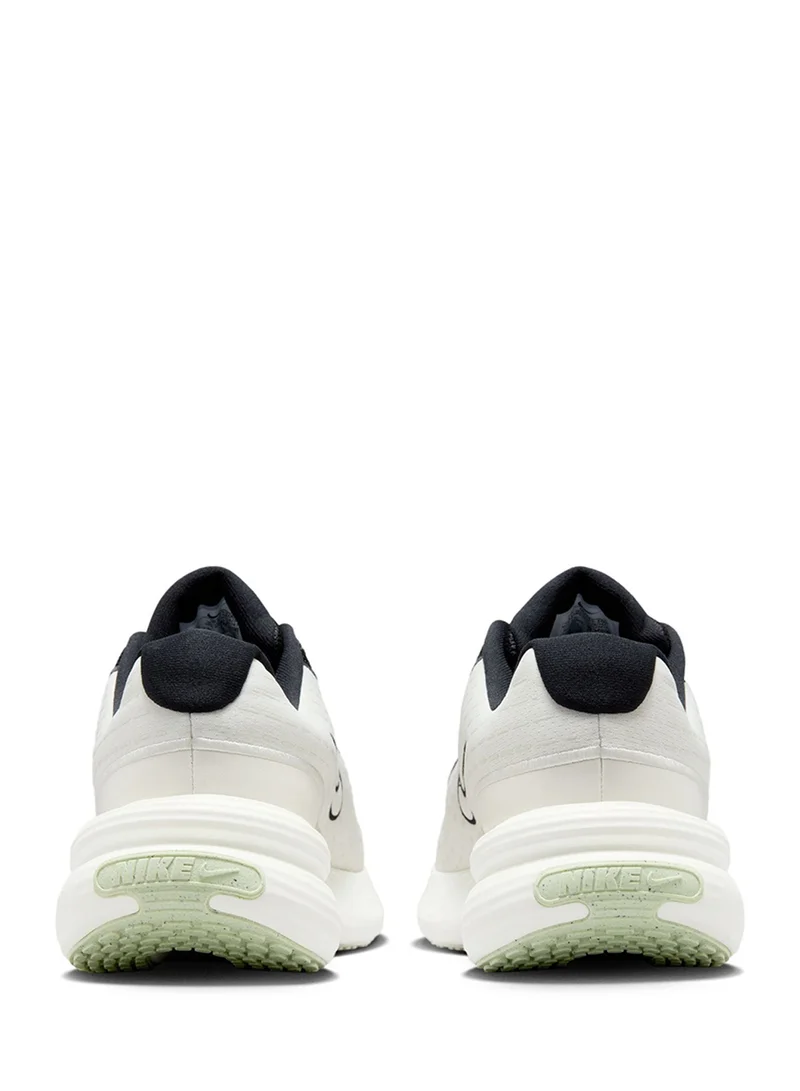 Nike Uplift SC