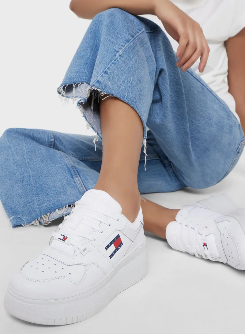 TOMMY JEANS Retro Basket Flatform Low Top Sneakers
