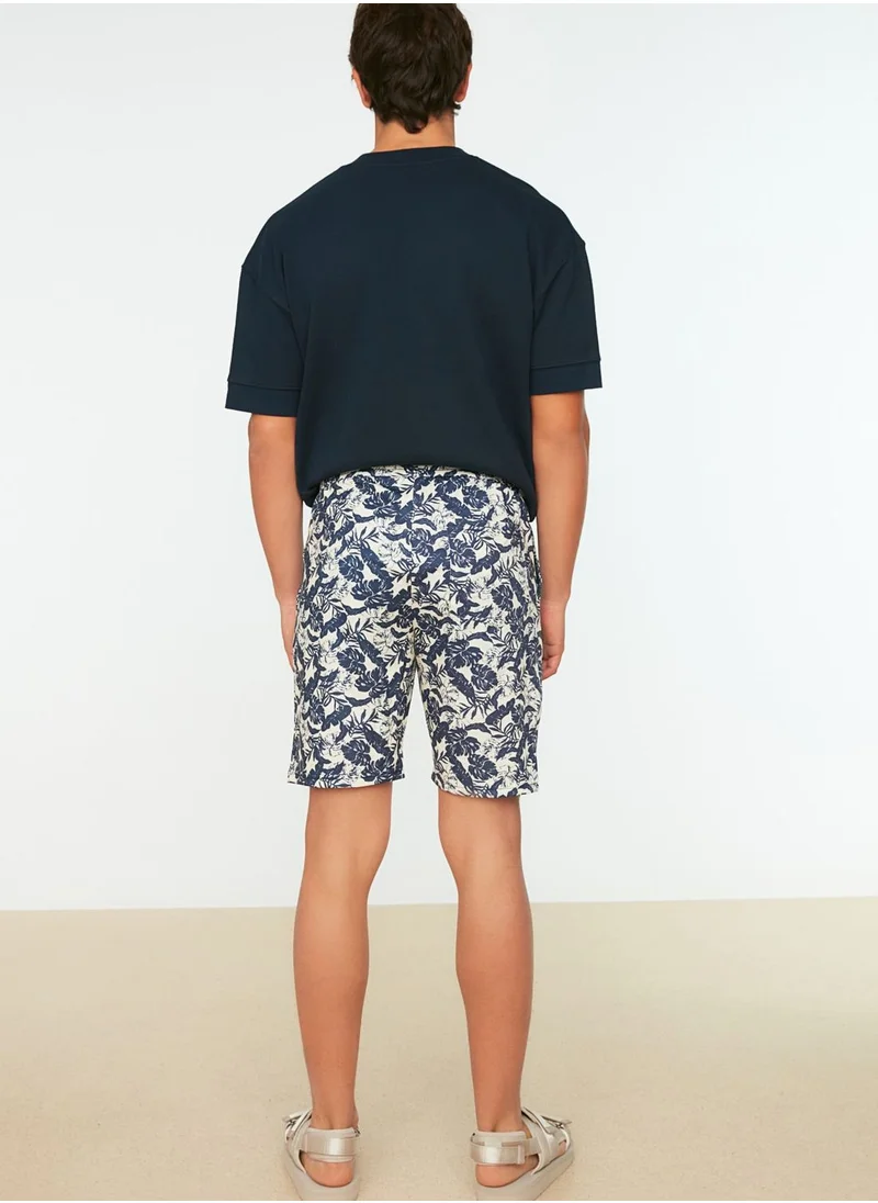 trendyol Regular Fit Essential Shorts