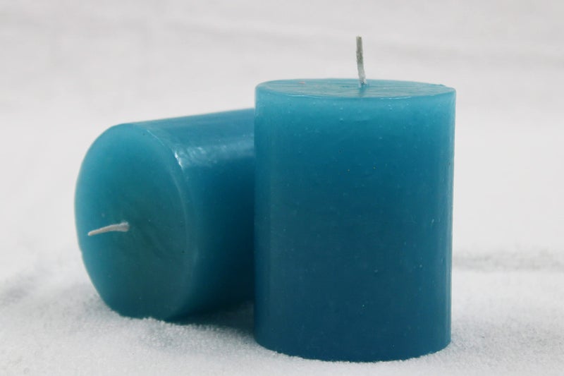 atorakushon Set of 2 Scented Smokeless Pillar Candles 2.5"x3" for X-mas Parties New Year Gift Occasions Dinner Table Decoration (Turquoise) - Image 4