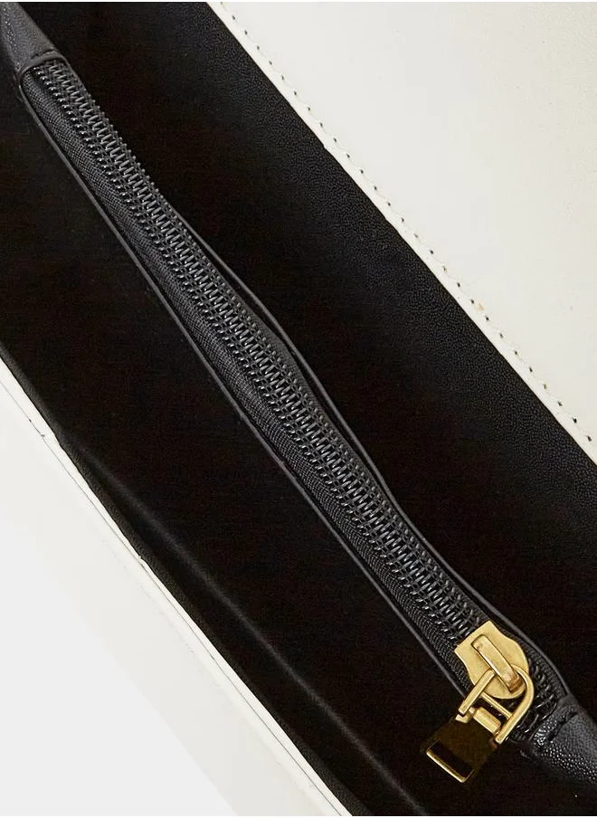Styli Textured Buckle Quilted Shoulder Bag