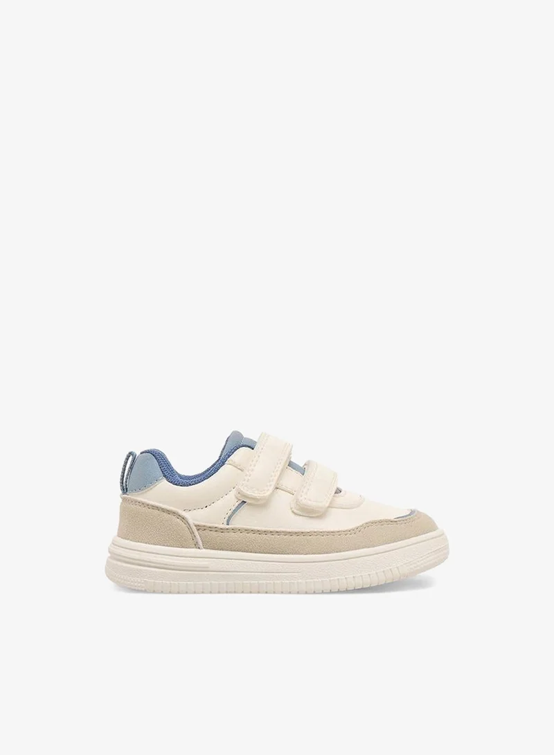 بيرفيت Boys Colourblock Hook & Loop Sneakers