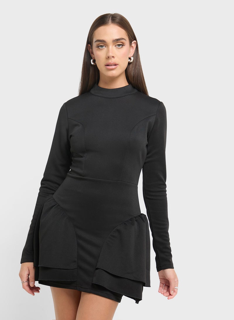 جينجر فستان بياقة عالية وحافة منتفخة - Image 1